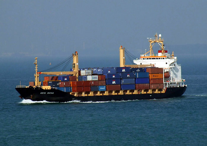 Chủ tịch Pacific International Lines (PIL) về hưu